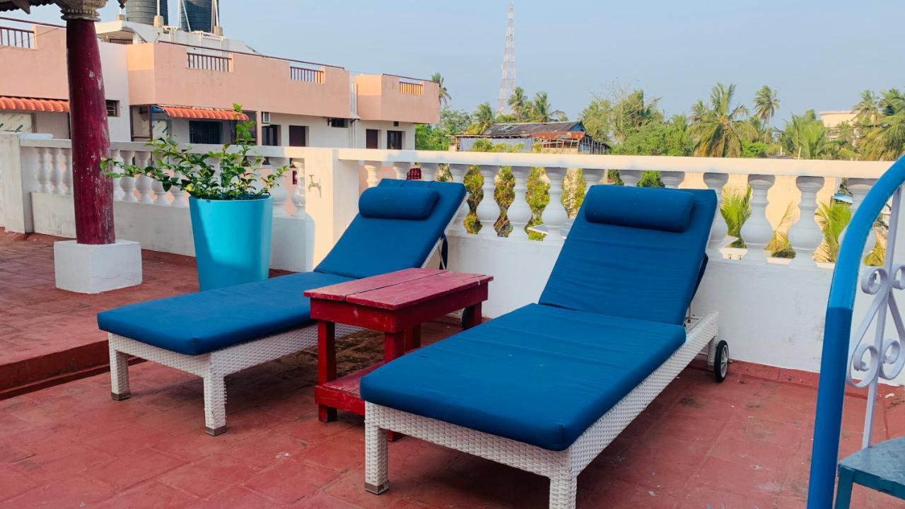 Holi-Wood Guesthouse Pondicherry Exterior foto