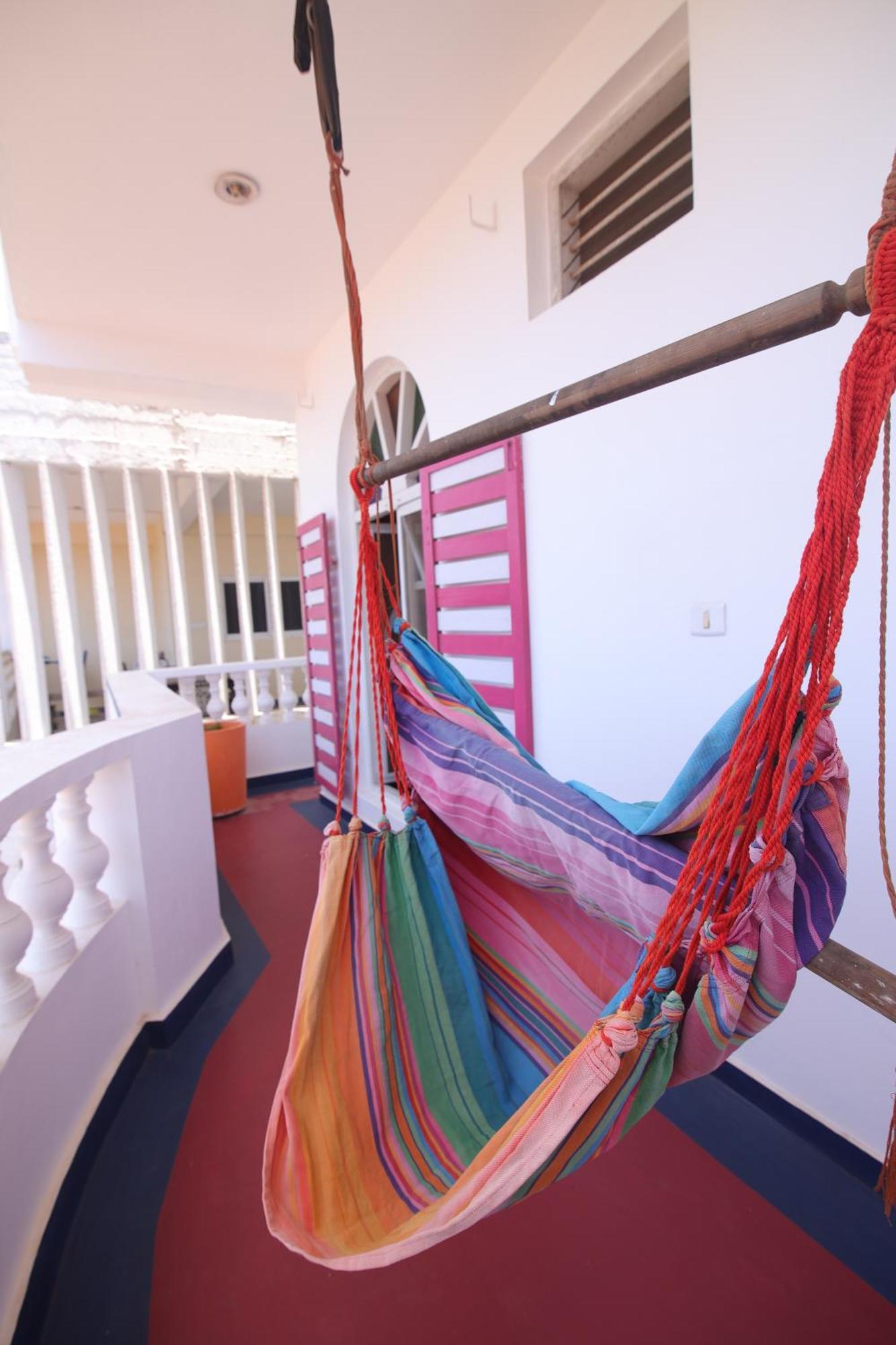 Holi-Wood Guesthouse Pondicherry Exterior foto